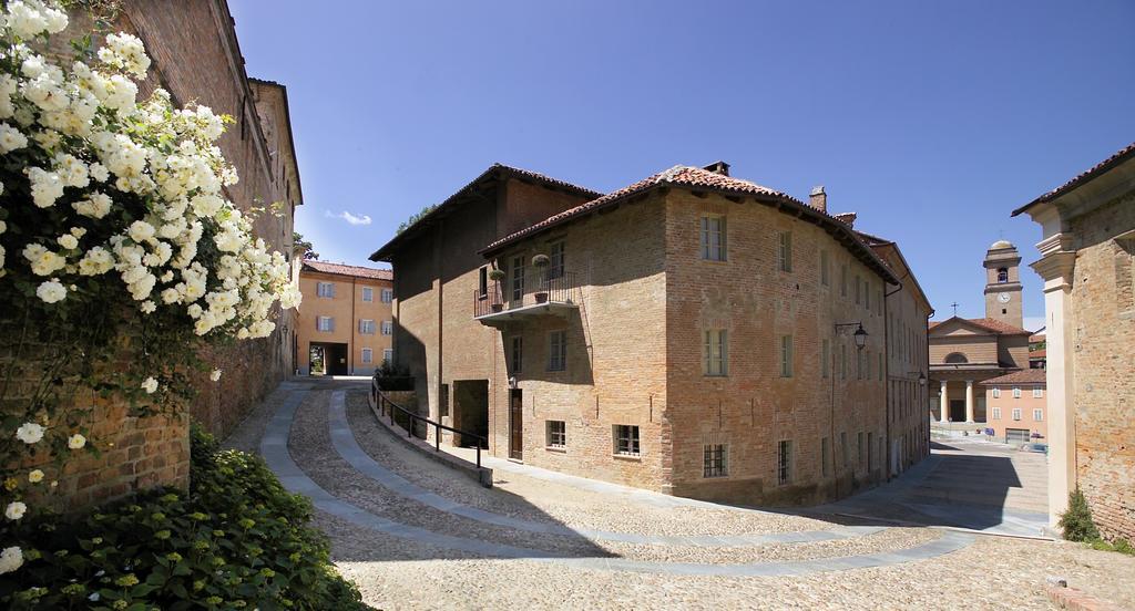 Marchesi Alfieri - Cantine E Ospitalita San Martino Alfieri Zewnętrze zdjęcie