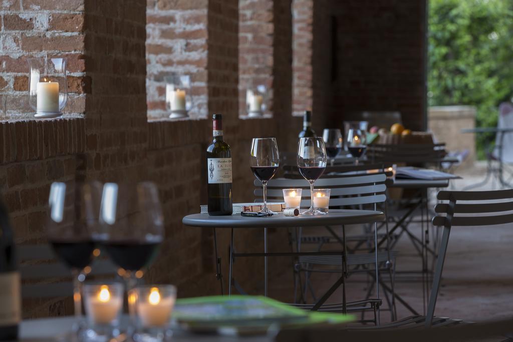 Marchesi Alfieri - Cantine E Ospitalita San Martino Alfieri Zewnętrze zdjęcie