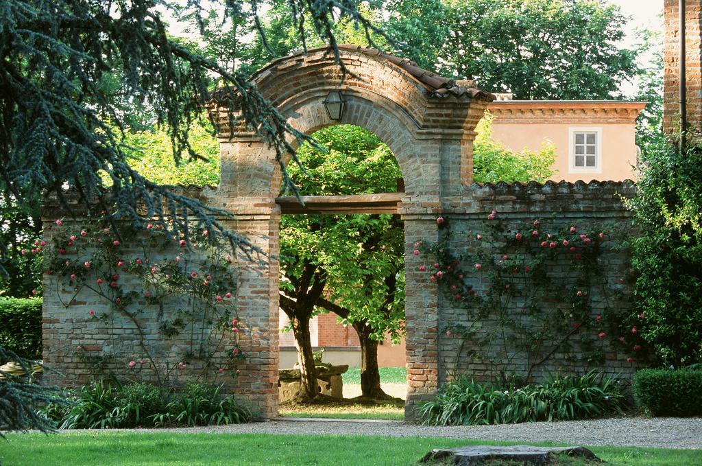 Marchesi Alfieri - Cantine E Ospitalita San Martino Alfieri Zewnętrze zdjęcie